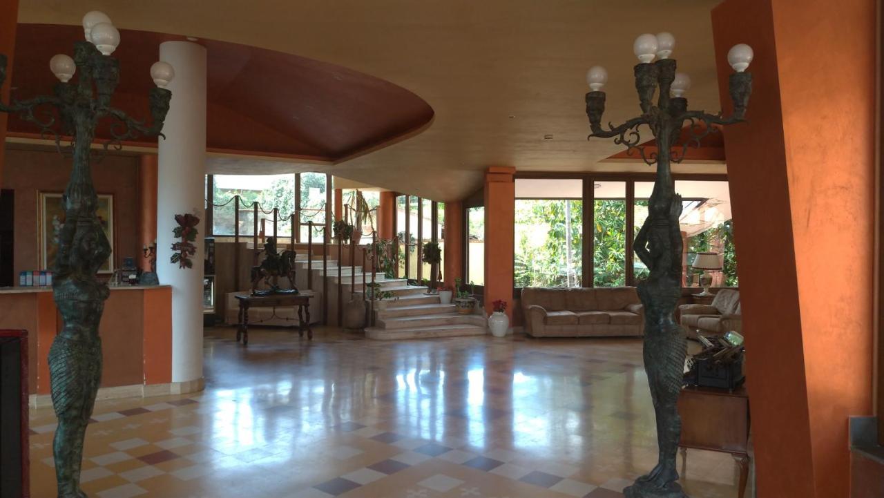 Tk Hotel - Ex Ares San Giovanni La Punta Zewnętrze zdjęcie