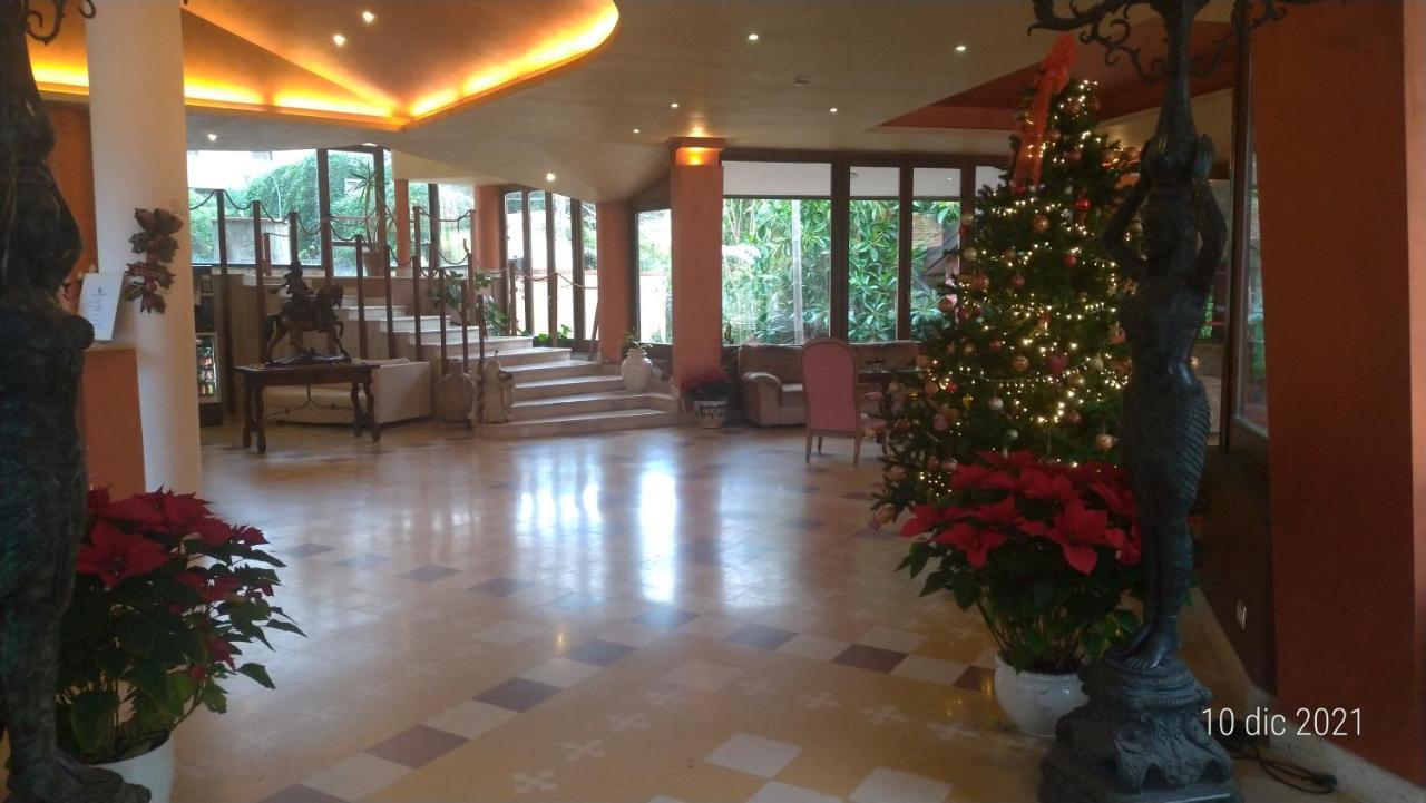 Tk Hotel - Ex Ares San Giovanni La Punta Zewnętrze zdjęcie