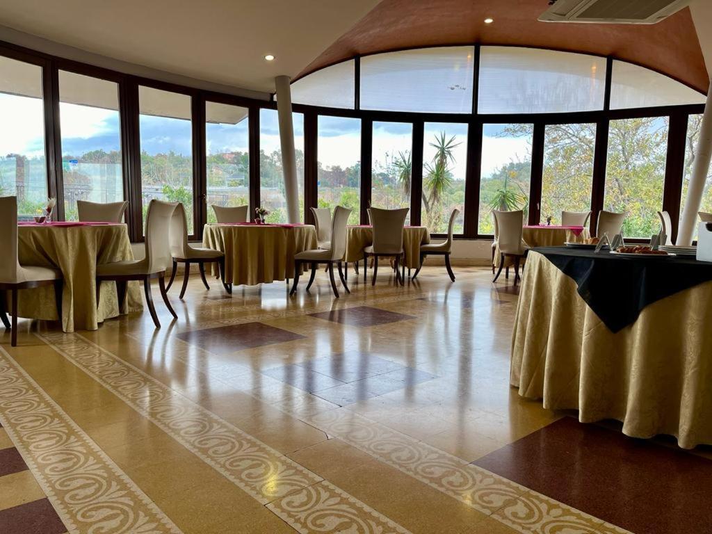 Tk Hotel - Ex Ares San Giovanni La Punta Zewnętrze zdjęcie