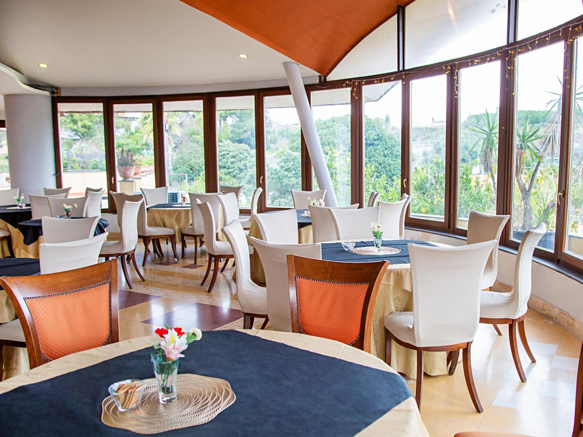 Tk Hotel - Ex Ares San Giovanni La Punta Zewnętrze zdjęcie